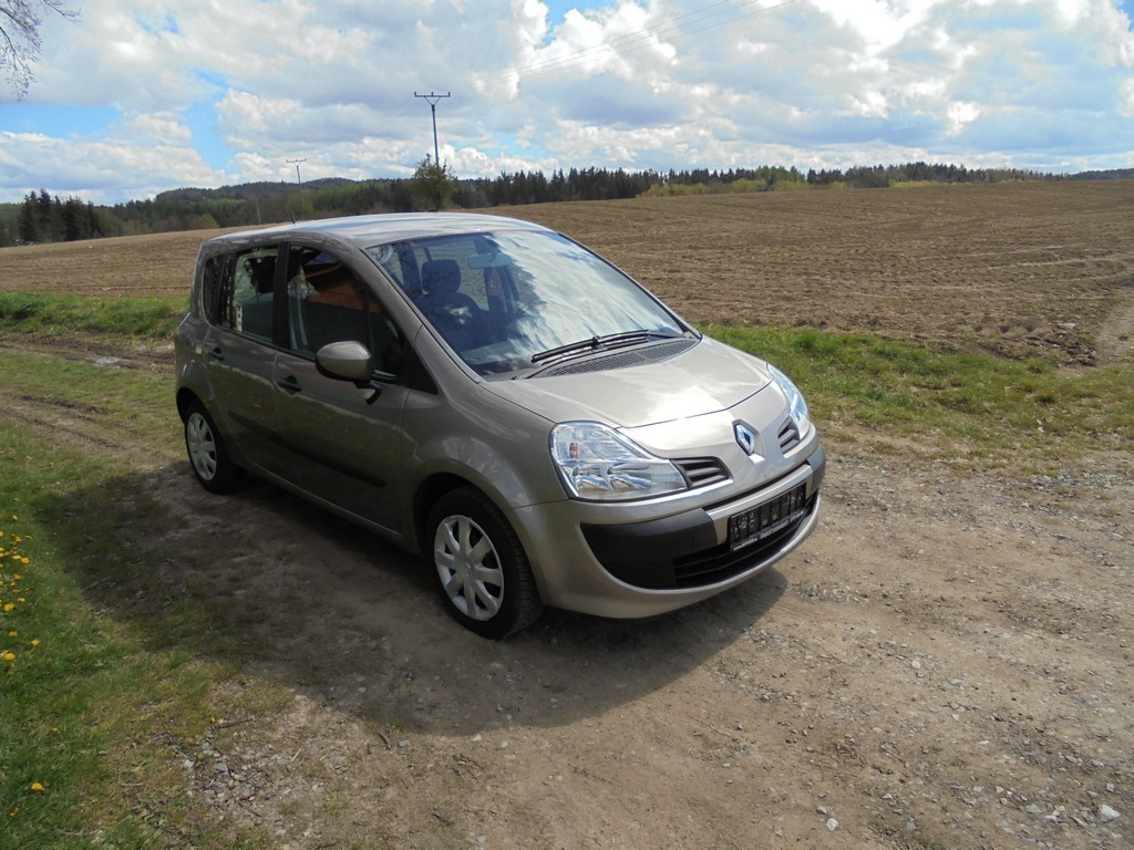Renault Modus GRAND 1,2 55kw,MOC PĚKNÝ